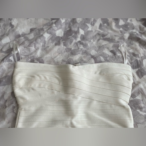 Women’s Medium Strapless White Dress - Picture 5 of 8